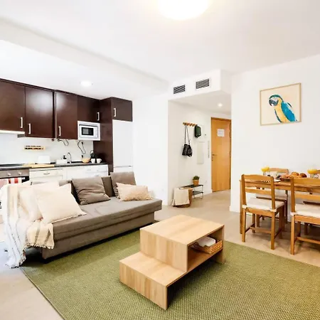 Forest Ideal Familias Casco Historico Balcon Zaragoza