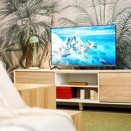 Forest Ideal Familias Casco Historico Balcon Apartment Zaragoza