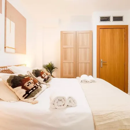 Forest Ideal Familias Casco Historico Balcon Διαμέρισμα *